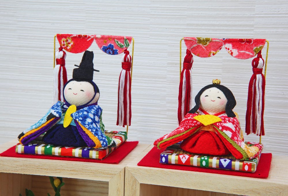 雛人形 コンパクト CAZARO(カザロ) ちりめん 2｜優雅で可愛いちりめん