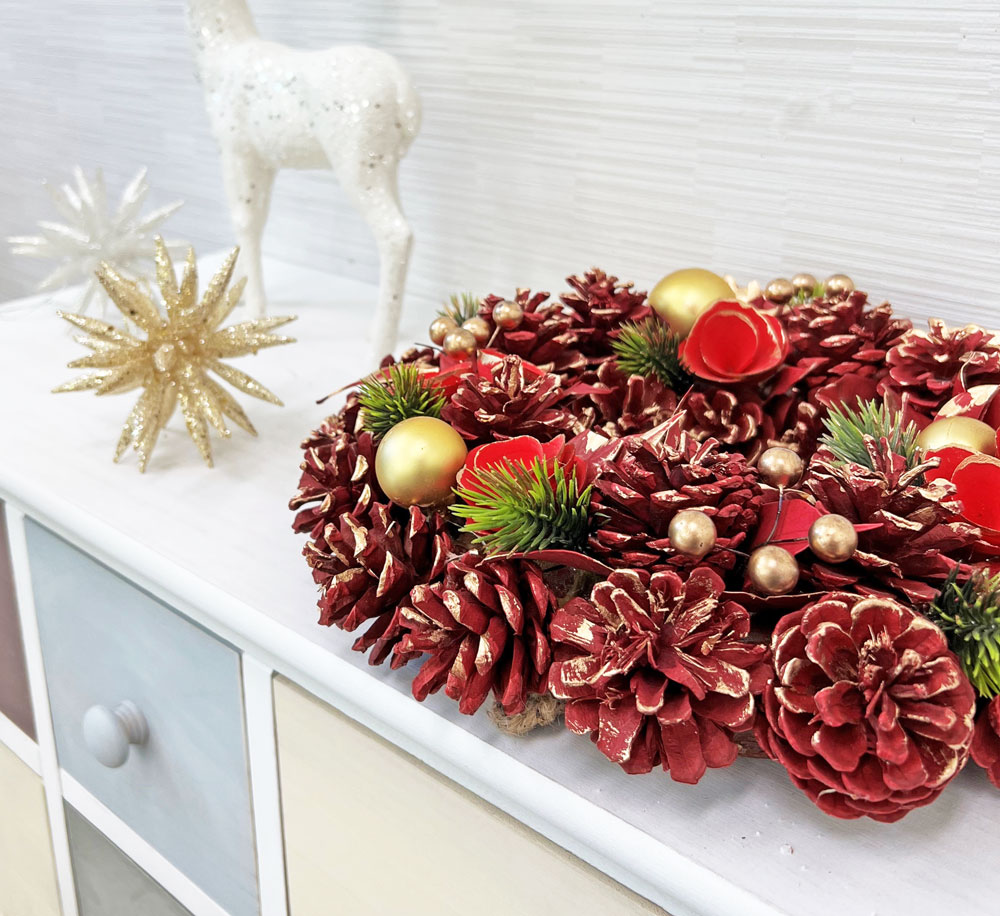 クリスマスリース 30cm コンパクト おしゃれ｜恵月人形本舗