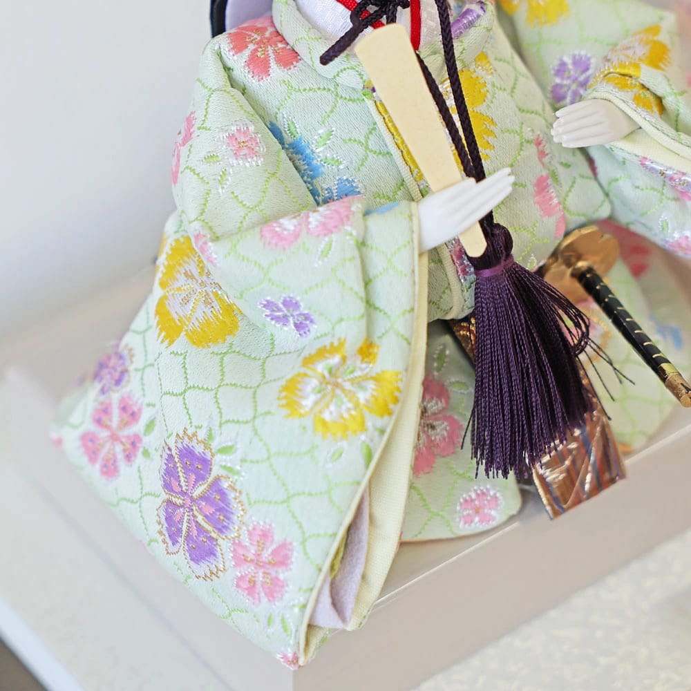 雛人形 コンパクト MOCHA(モカ) ケース飾り｜モカ色が上品な雛人形