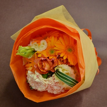 #1103 ブーケ風花束(オレンジ系)