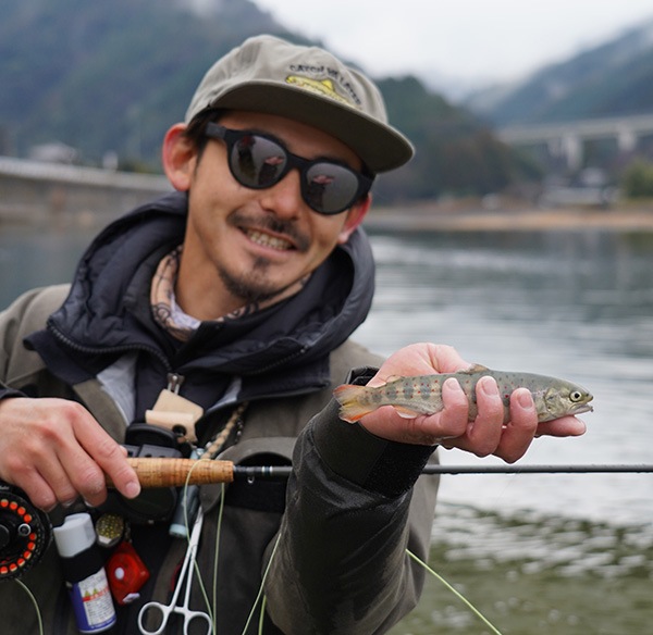 ぷ*ん様 THE NORTH FACE トランゴパーカ ブリティッシュカーキ　L 好日山荘 立川店 : ザ・ノースフェイスの化繊ジャケット