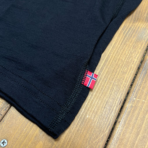 ACLIMA ライトウールスポーツスングレット