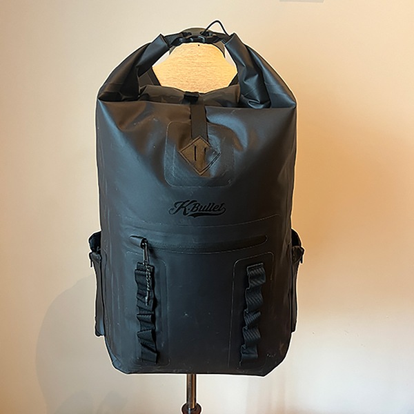 K・Bullet ウォータープルーフ バックパック (防水バッグ)