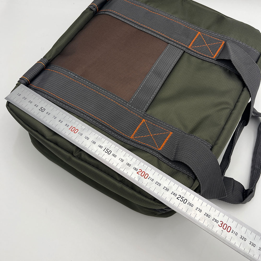 フライタイイングトラベルバッグ