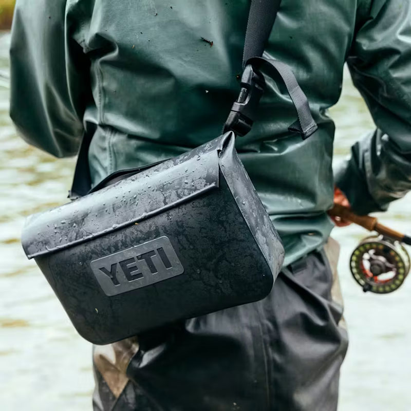 YETI SIDE KICK DRY 3L CHARCOAL(イエティ サイドキック 3L チャコール)
