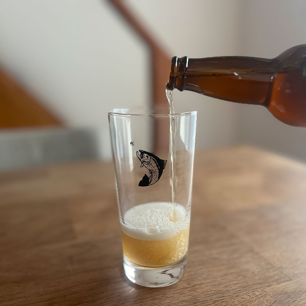 TROUT BEER ȥ饦ȥӡ ʥۥ磻ȥ 330ml