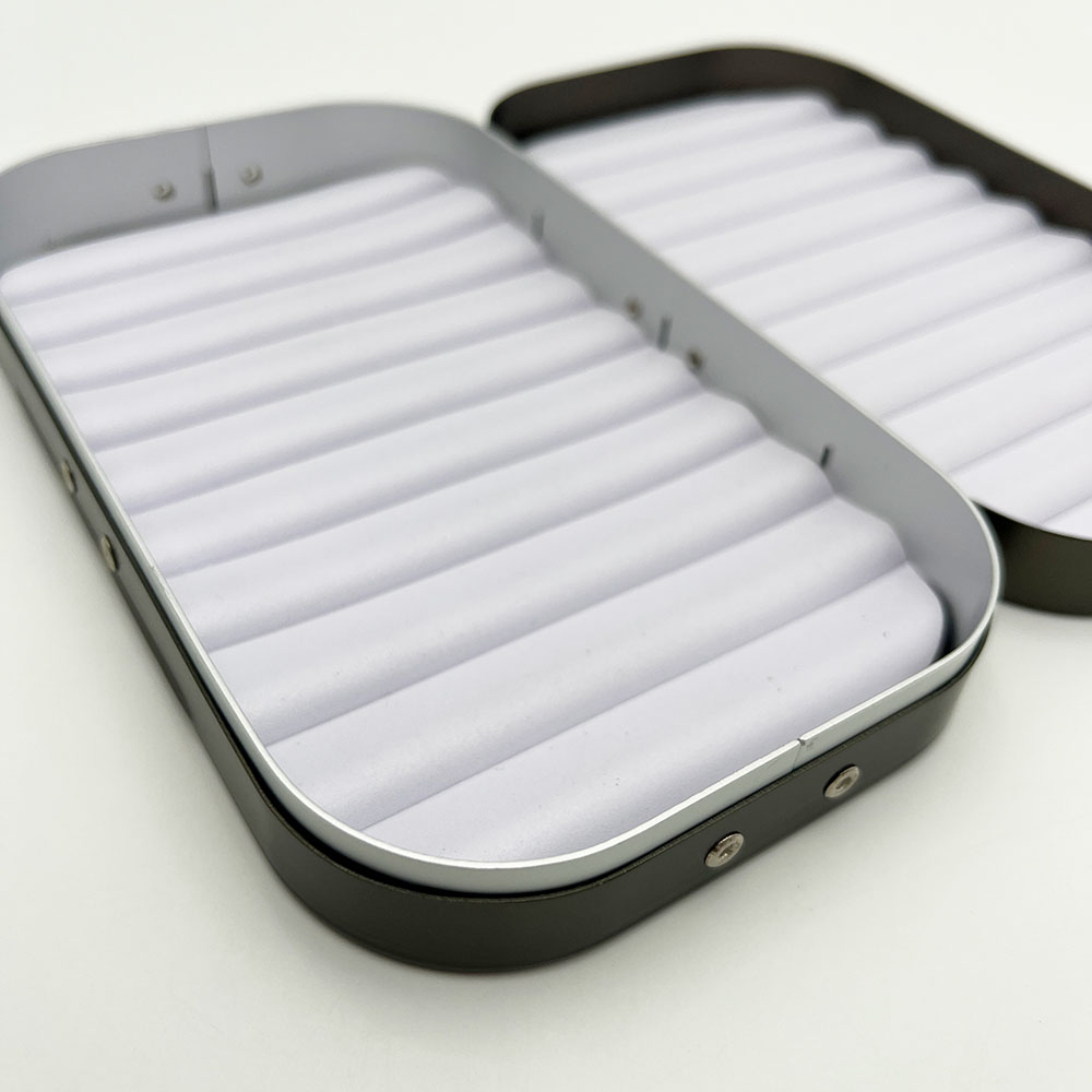 WWA Classic Fly Aluminium Fly Box [Wave Foam]