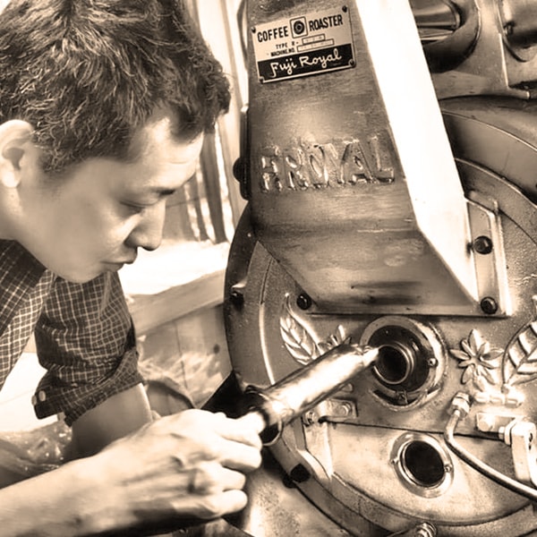 RIVER SIDE COFFEE ��С������ɥ����ҡ� �ʣ��ѥå����եȥ��åȡ�