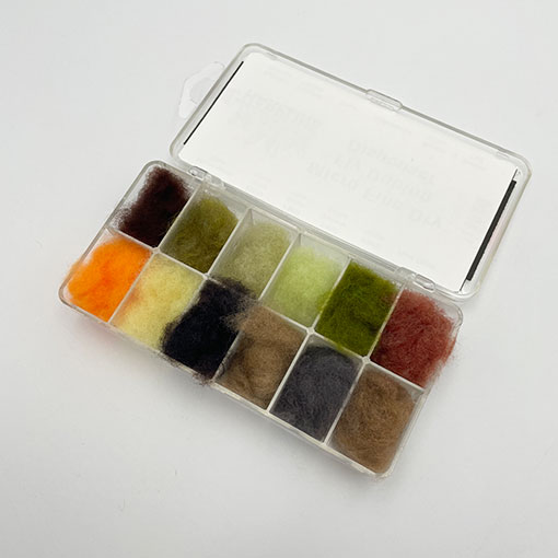 d.i.a. 新品タグ付き サスペンダー付きベアトップ ピンク カップ付きタンクトップ - ファッション通販ならセシール(cecile)