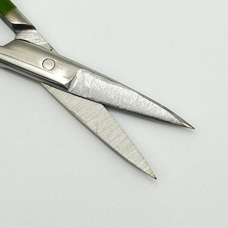 特価販売】オールラウンド フライタイイングシザーズ （ギザ刃）