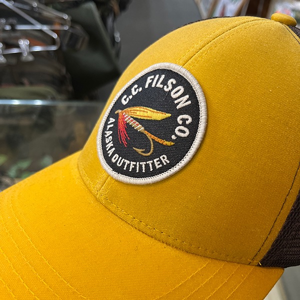 FILSON （クラシックフライ柄）MESH SNAP-BACK LOGGER CAP