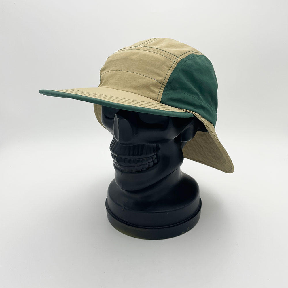 ON THE WATER - UP-DOWNER 