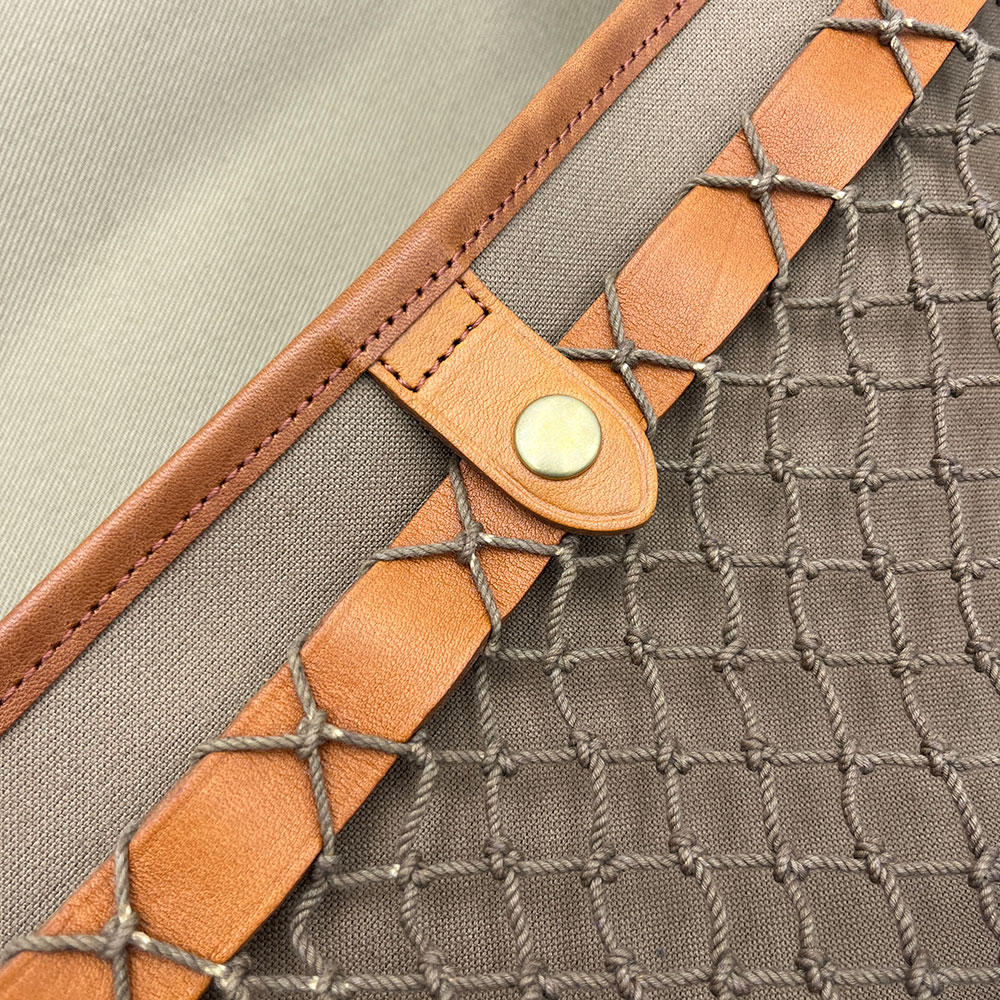 ON THE WATER ȥǥʥ륲Хå