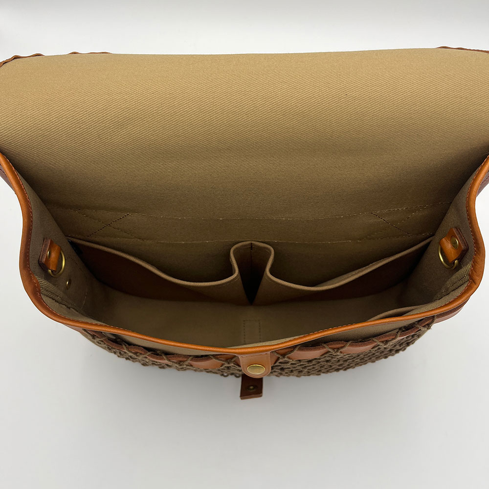 ON THE WATER ȥǥʥ륲Хå