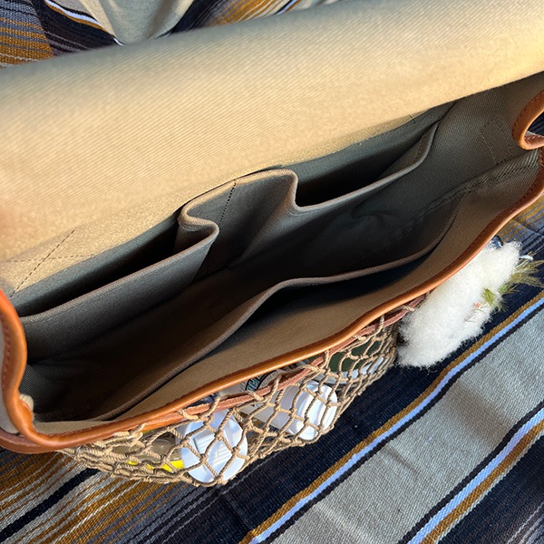 ON THE WATER ȥǥʥ륲Хå