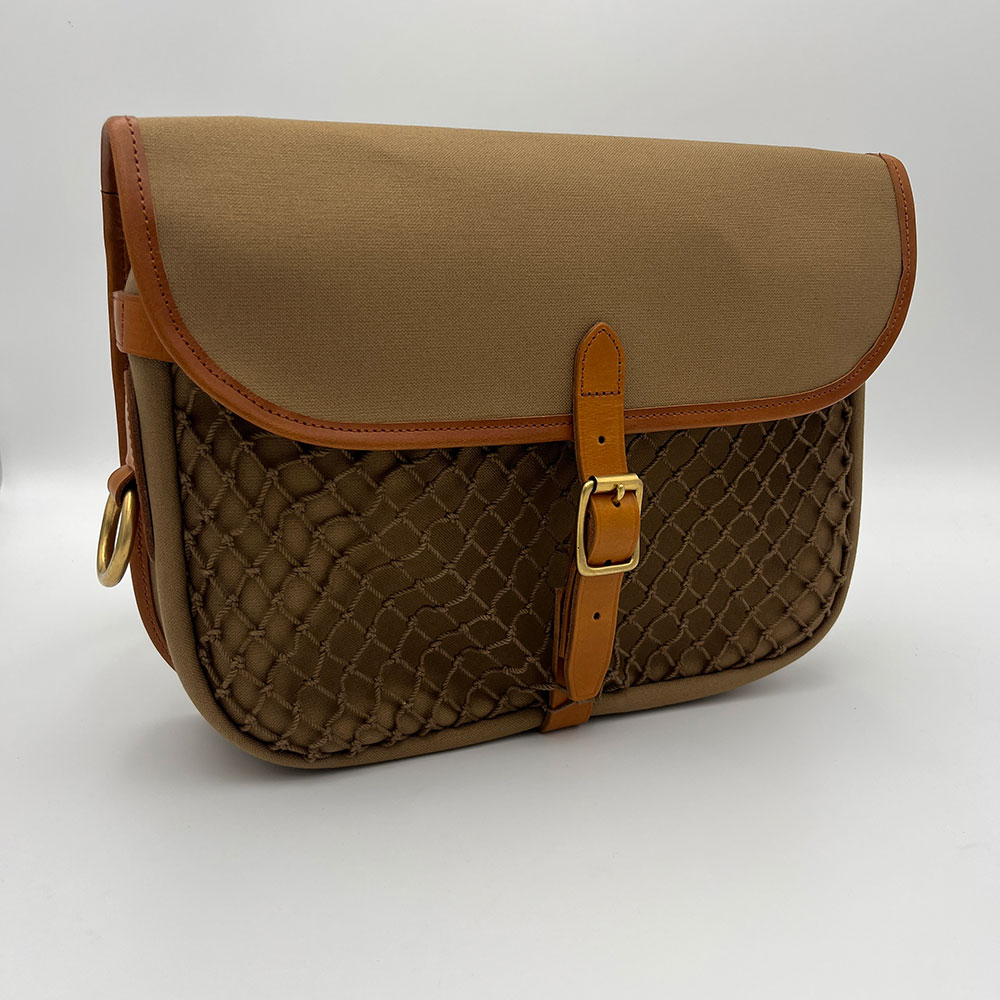 ON THE WATER ȥǥʥ륲Хå