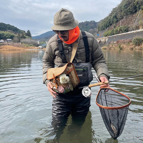 ON THE WATER ȥǥʥ륲Хå