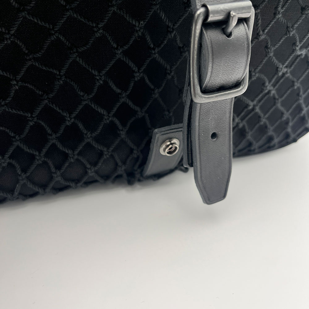 ON THE WATER ȥǥʥ륲Хå