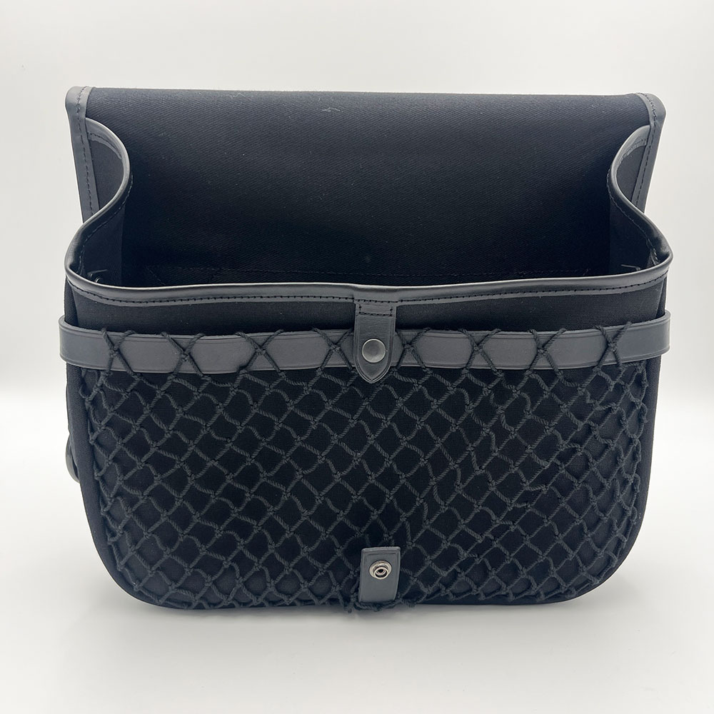 ON THE WATER ȥǥʥ륲Хå