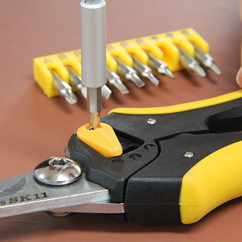 E-Value 精密ドライバーセット EPS-652 Amazon | イーバリュー(E-Value) 精密ドライバーセット ビット30