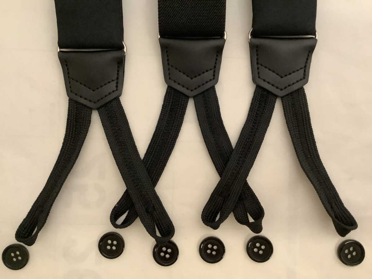 【専用】Burberrys サスペンダー ボタン留め ホースロゴ 黒 サスペンダー英国流クラシック6ボタン留ドレスシルクwithブレイド