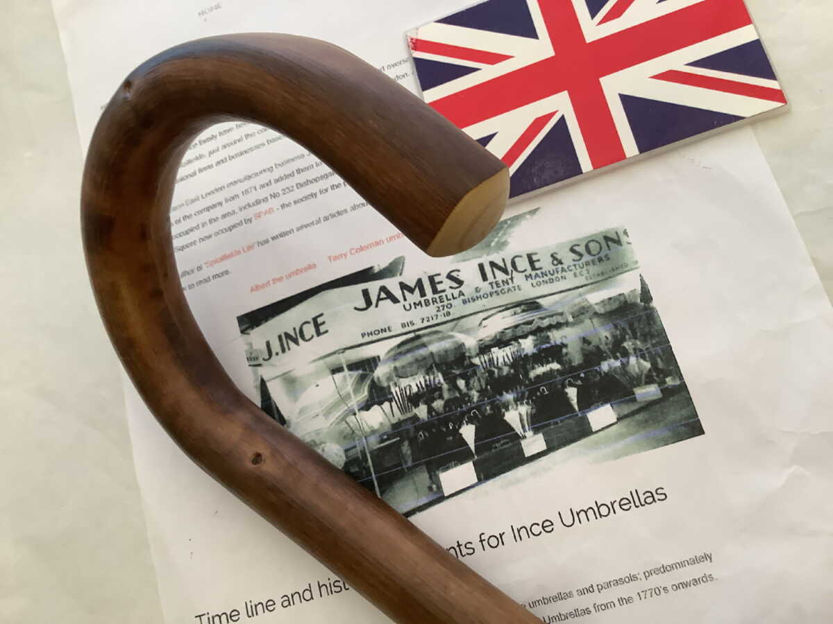 英国製最古参ジェームスインス木製チェスナッツ ハンドル紳士傘CNBKU009 英国製 最古参 ジェームスインスの木製チェスナットハンドル