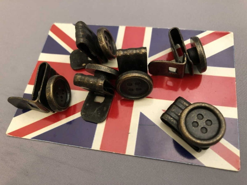 英国製アルバートサーストンクラシック6ボタン留サスペンダークリップ