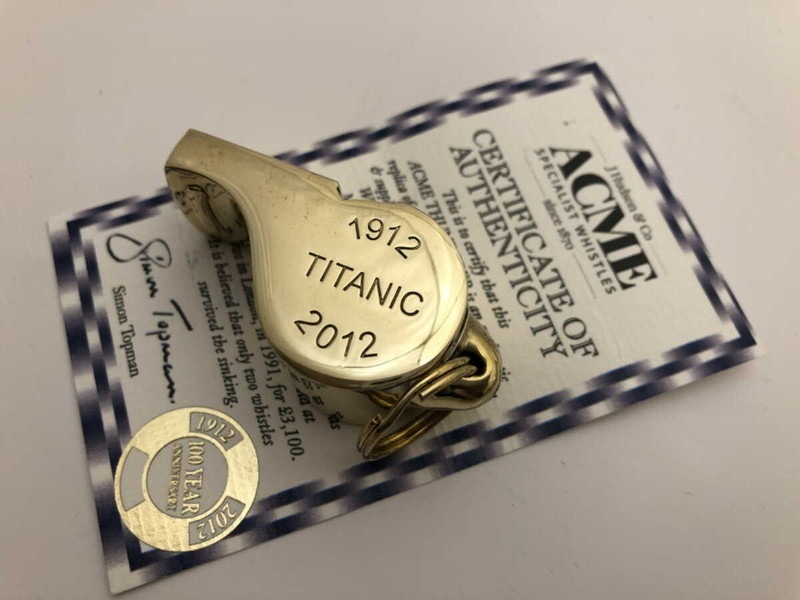 英国製タイタニック100周年記念笛GDホイッスル金色真鍮笛 Titanic1912