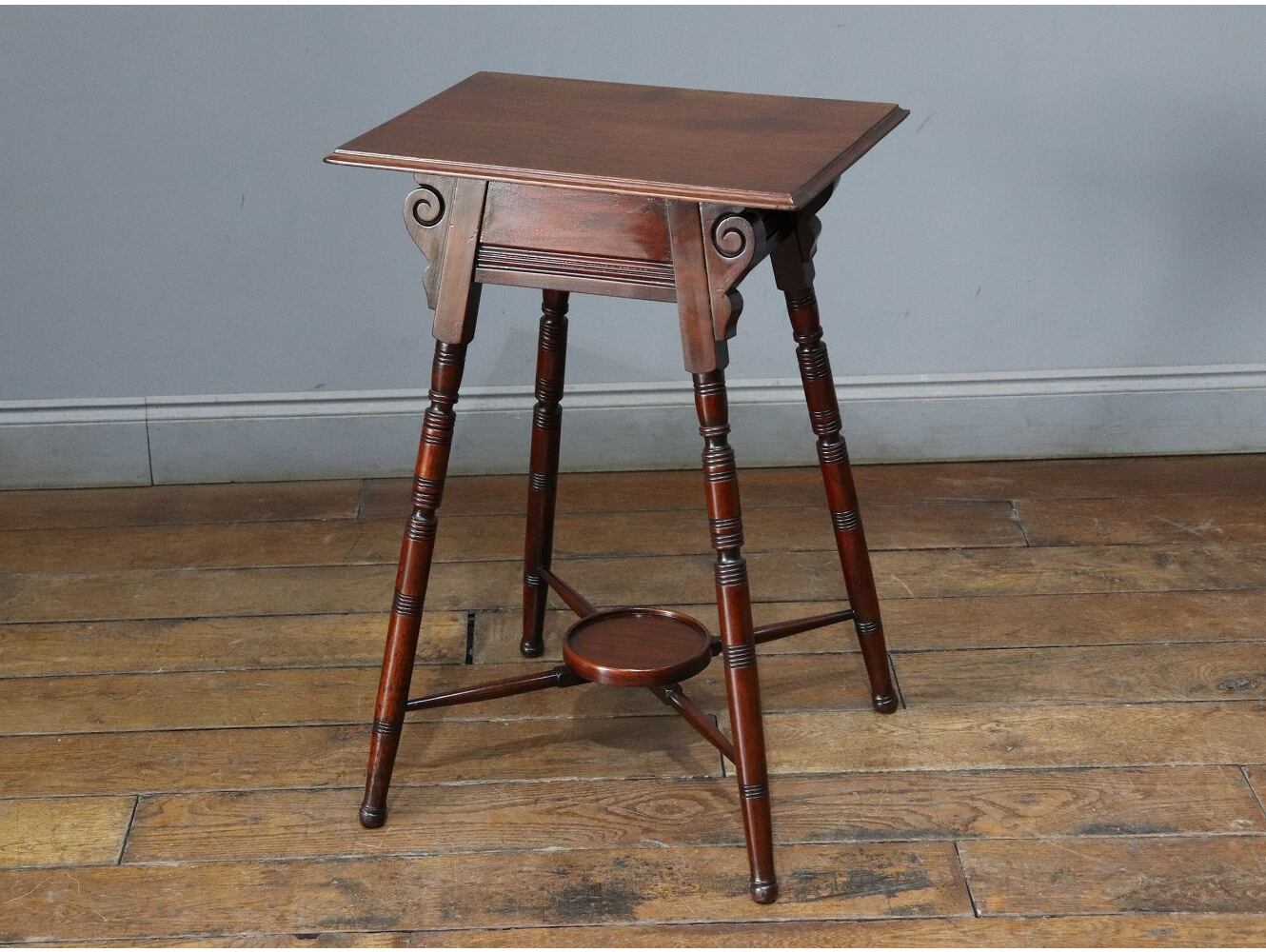 プラントスタンド