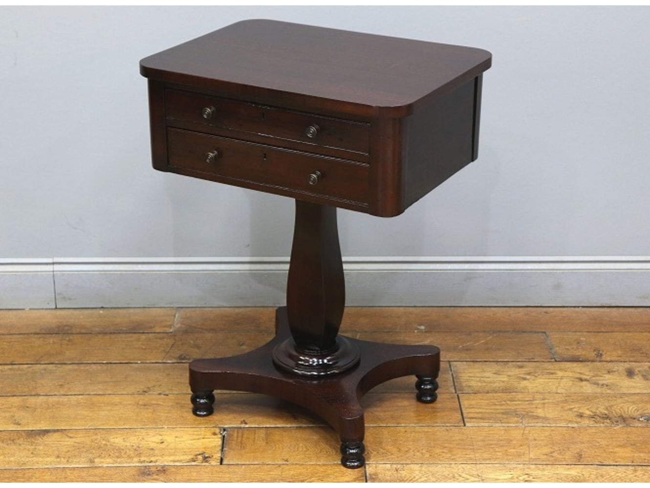 スモールチェスト