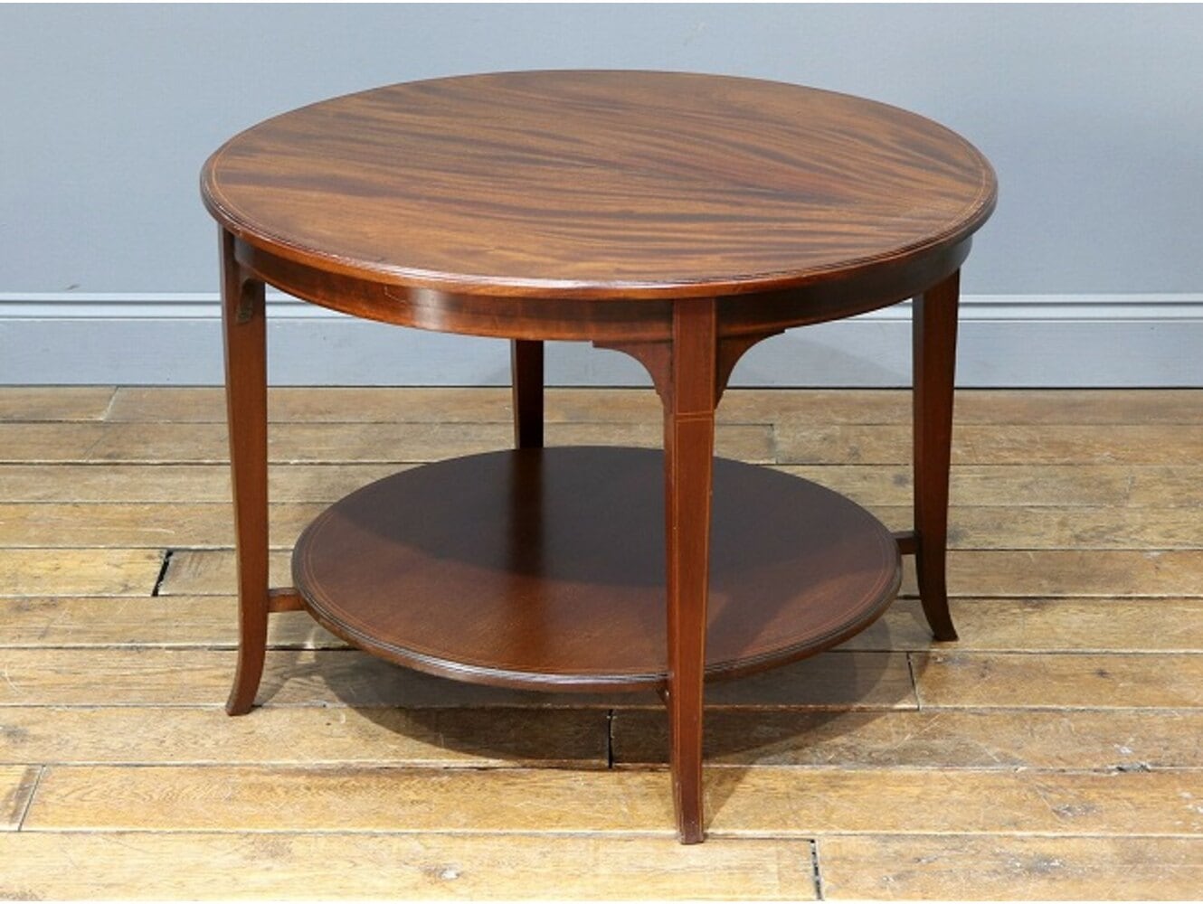 コーヒーテーブル