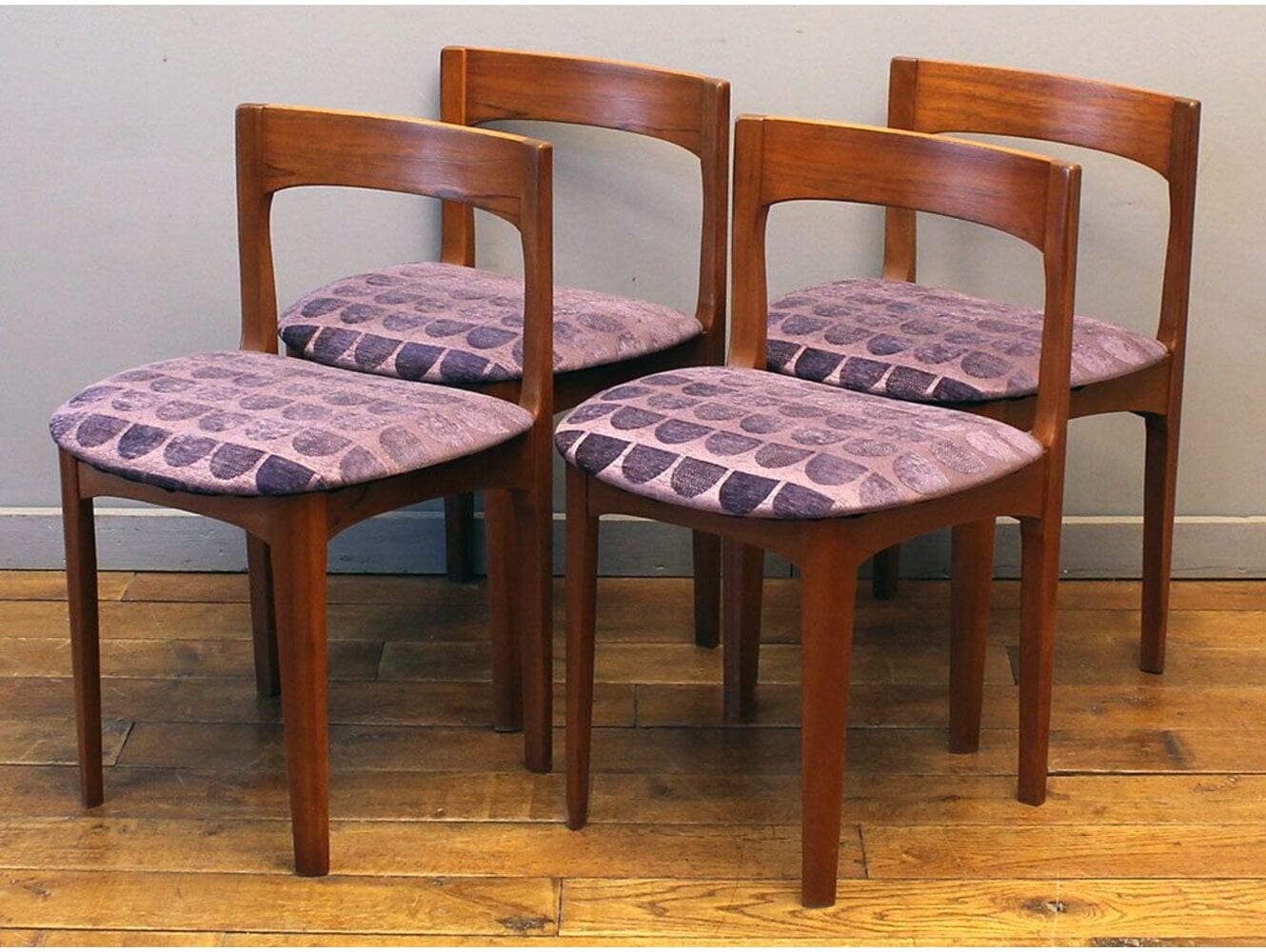 ダイニングチェア 4脚セット