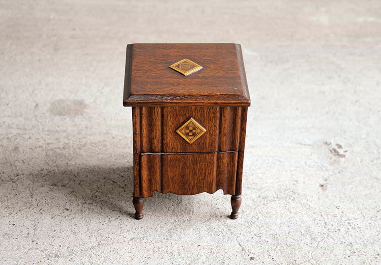 シガレットボックス