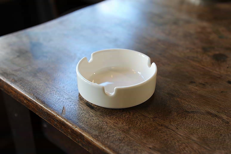 アッシュトレイ