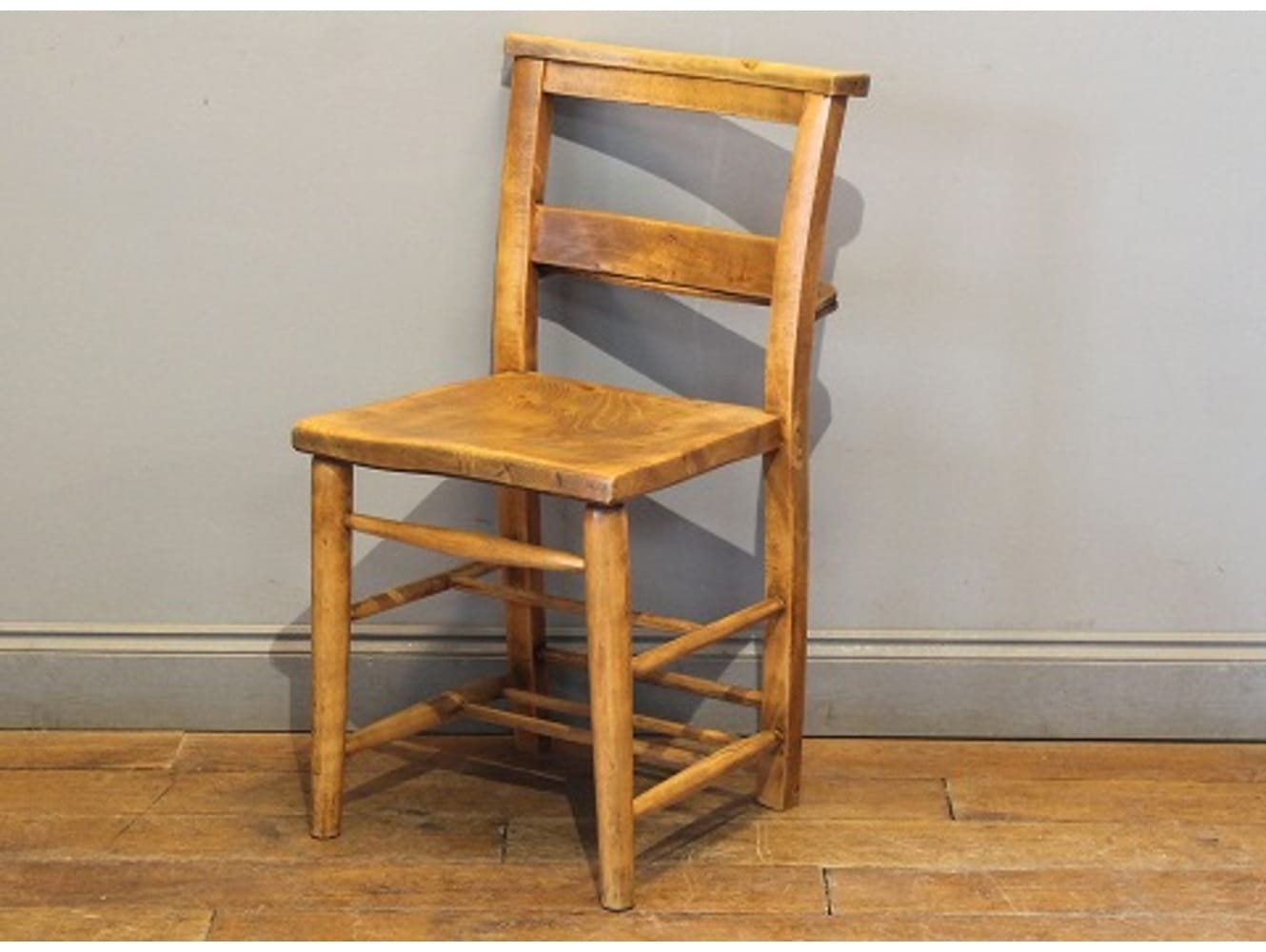 チャーチチェア