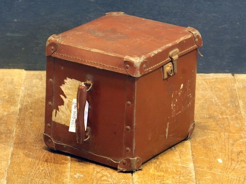 ハットトランク