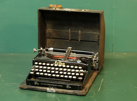 タイプライター
