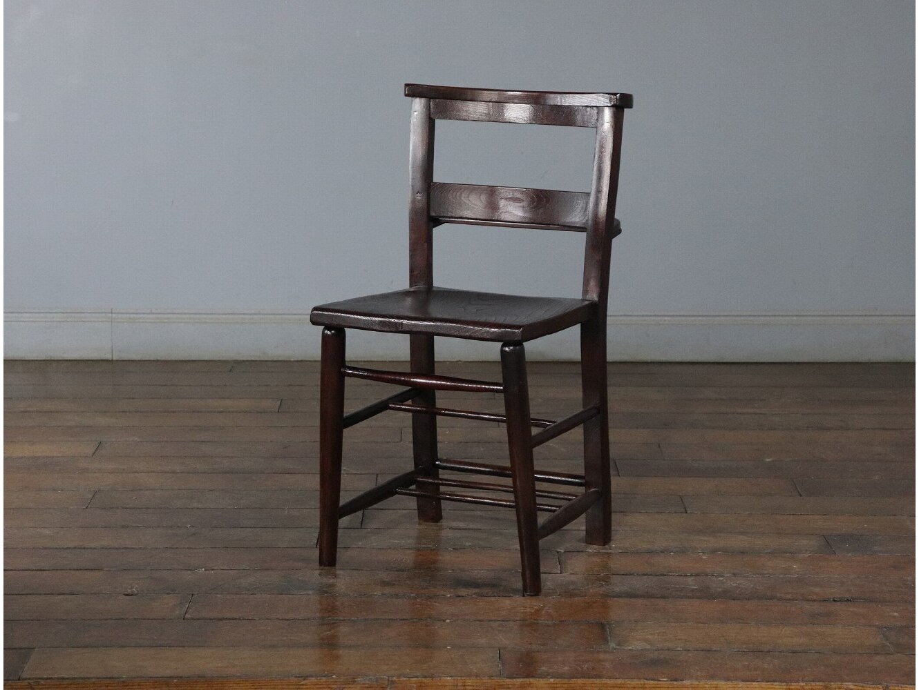 チャーチチェア