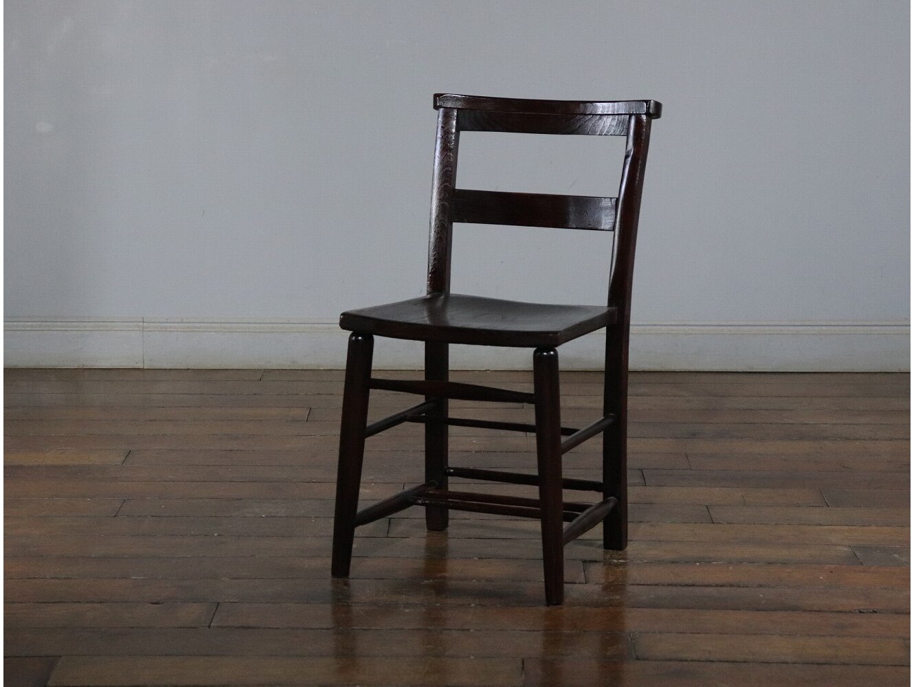 チャーチチェア