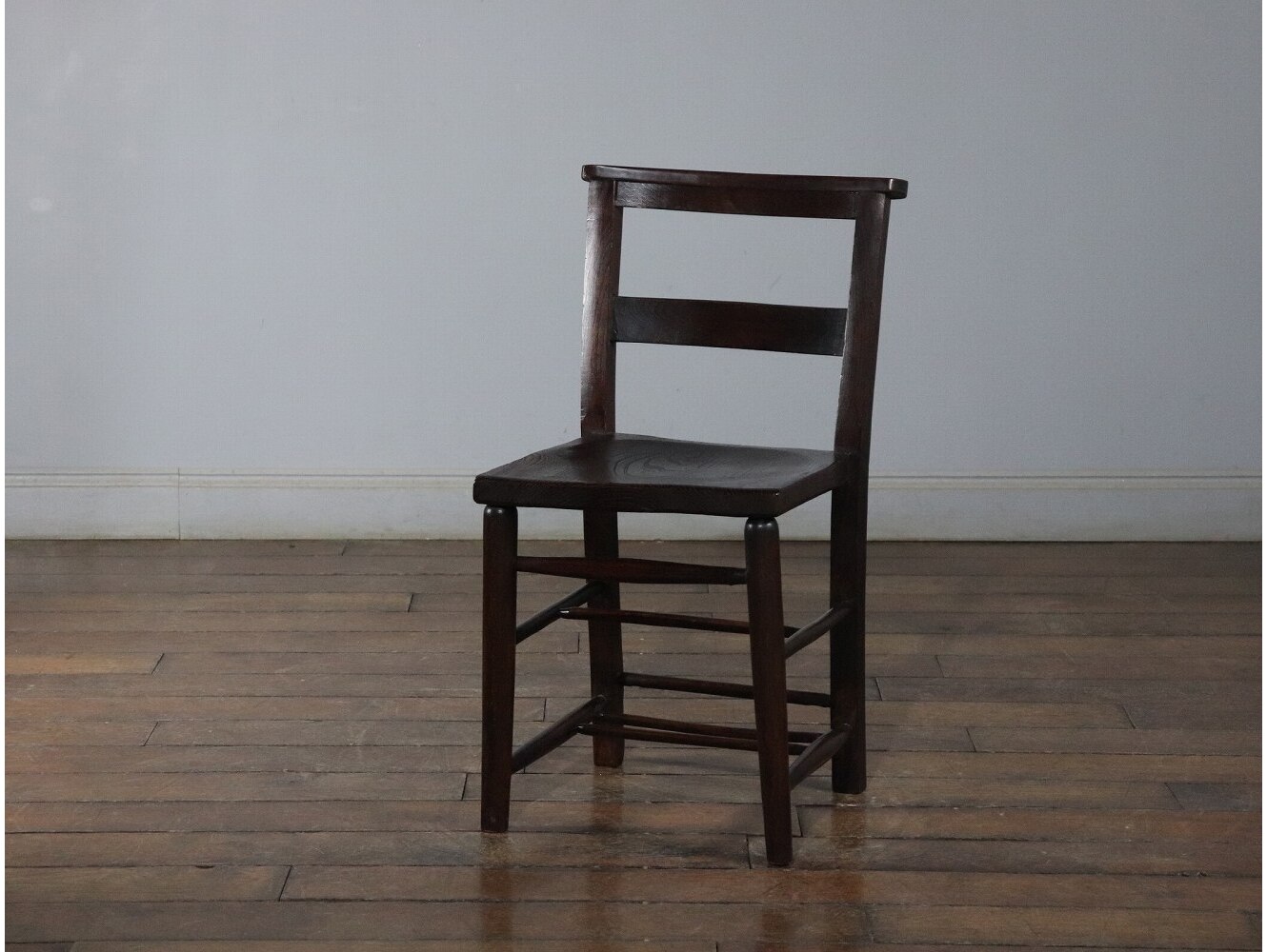 チャーチチェア