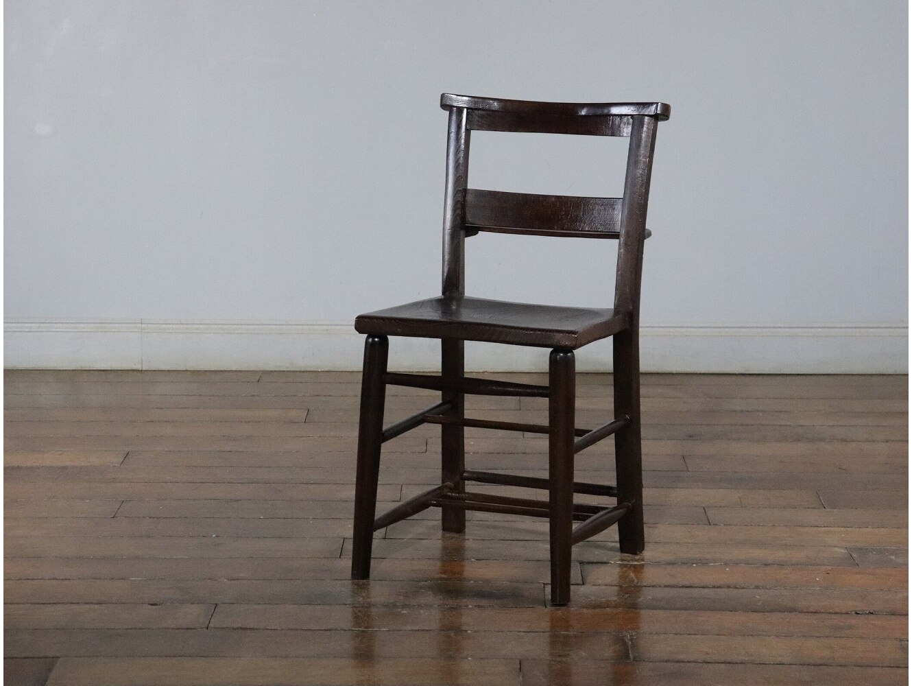 チャーチチェア