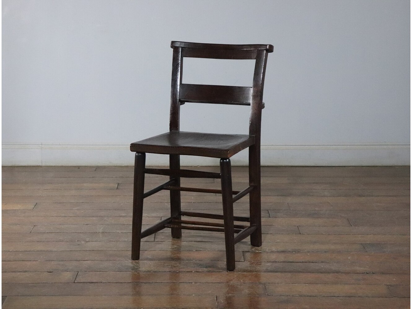 チャーチチェア