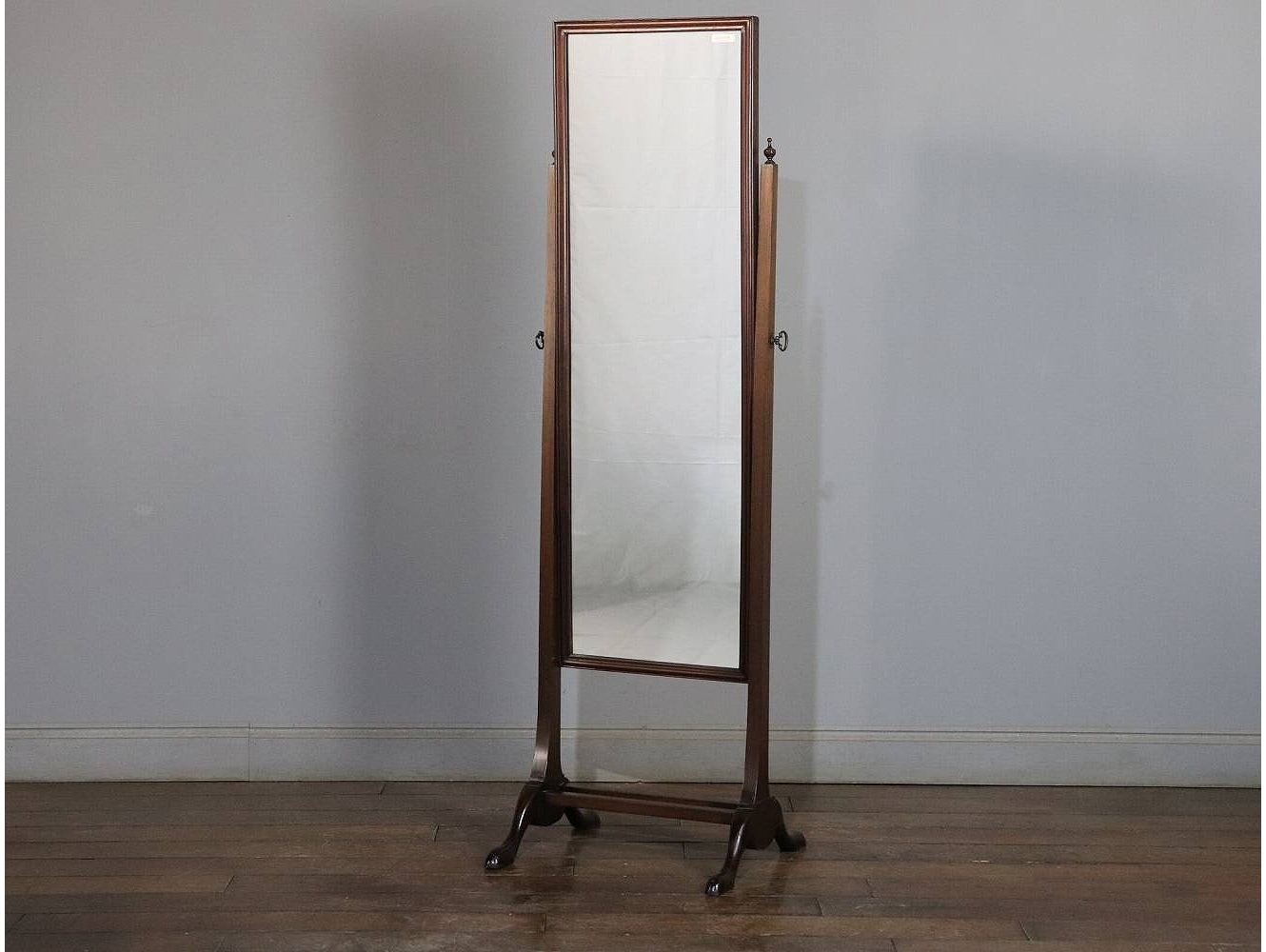 シュバルミラー