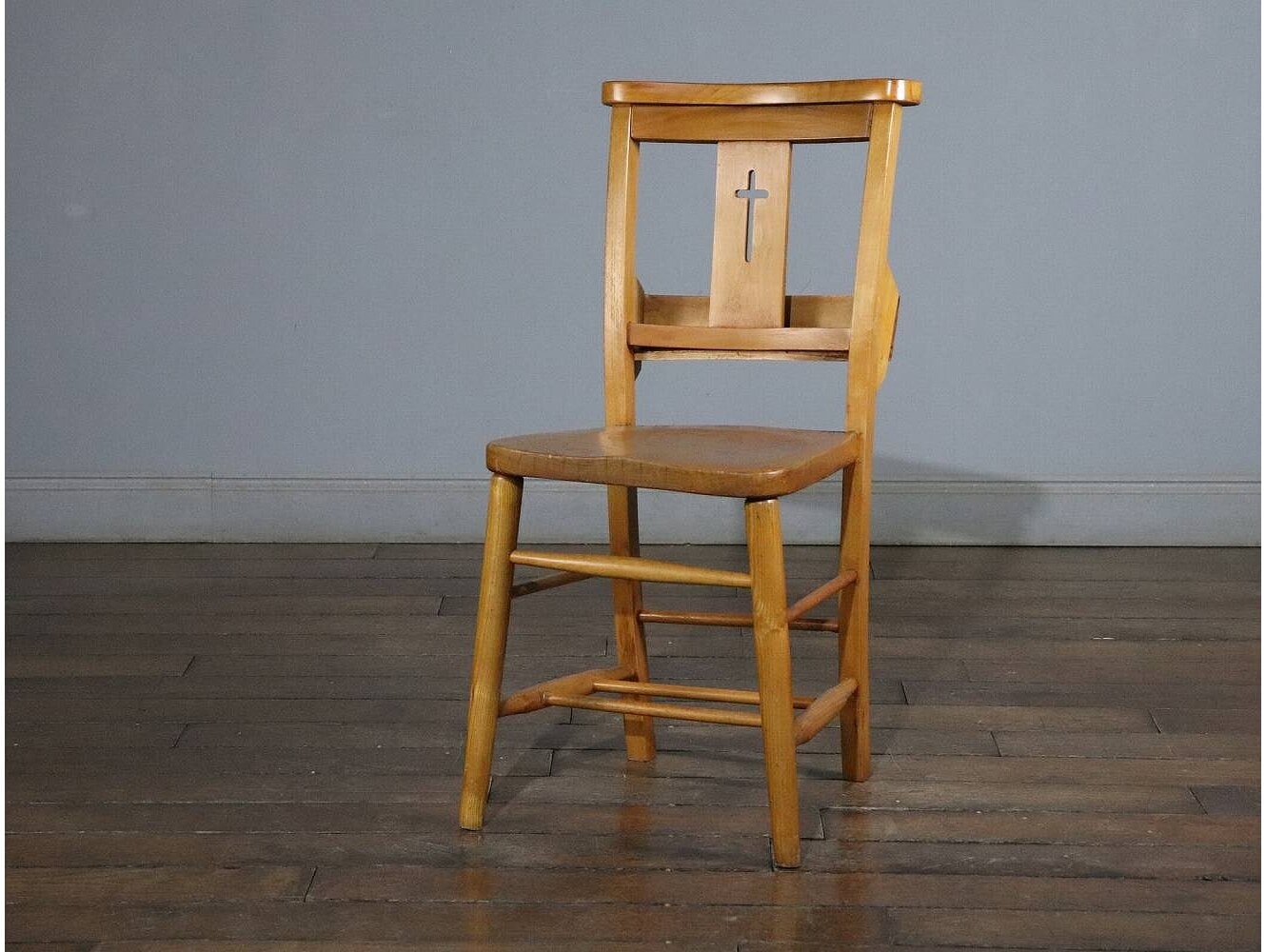 チャーチチェア