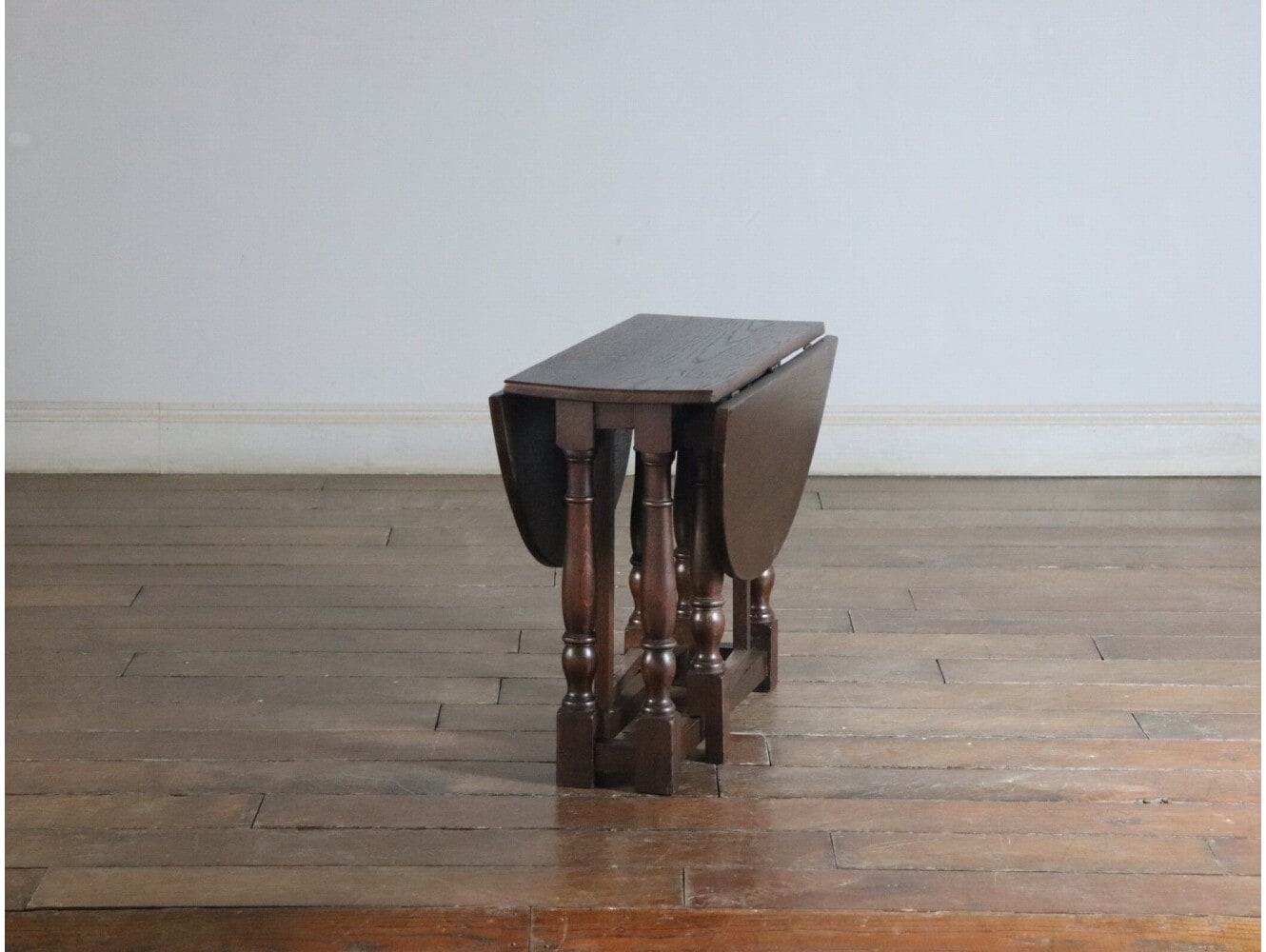 コーヒーテーブル