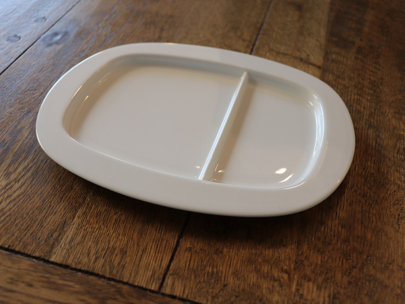 WEDGWOOD ホワイトコノート ディバイデッドプレート