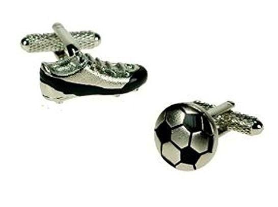 フットボールアンドブーツカフス