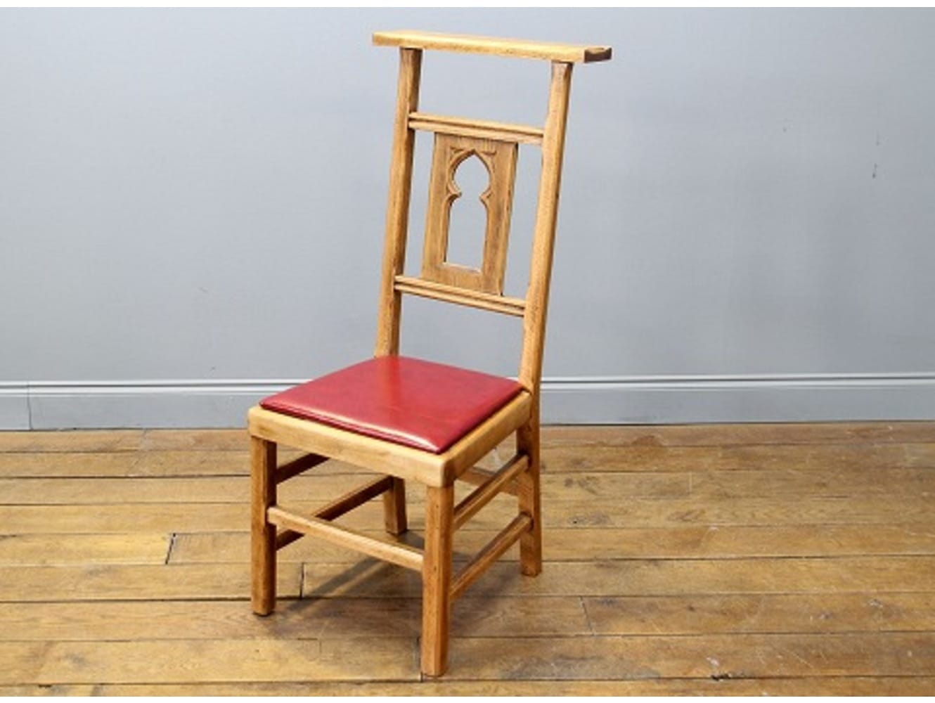 チャーチチェア