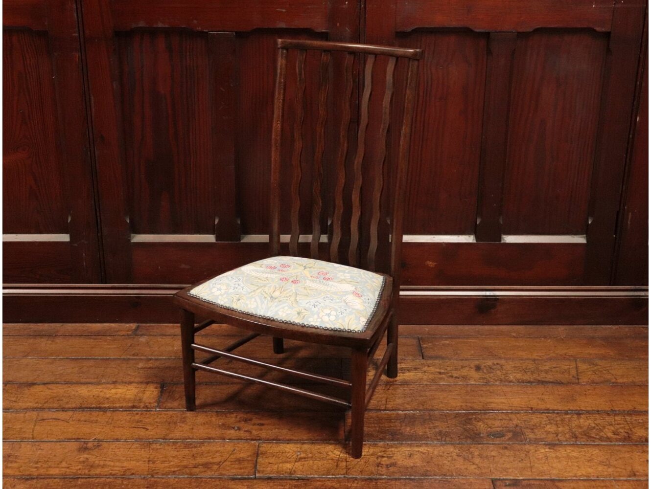 ナーシングチェア