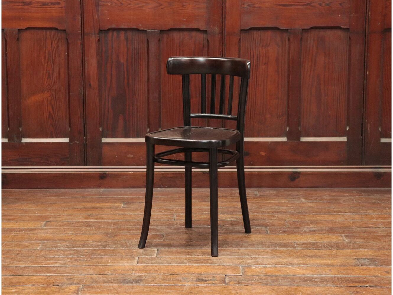 ベントウッドチェア